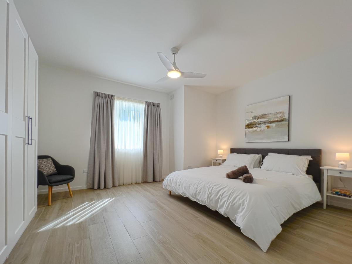 21 Townhouse In St Julians Daire Saint Julian's Dış mekan fotoğraf